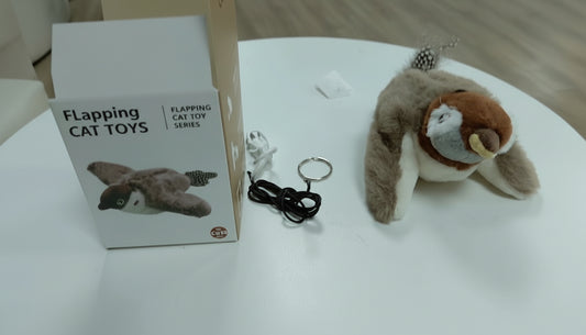 Chirping Bird Cat Toy Simulated Bird Interaction Toy Sparrow USB Rechargeable Flying Bird Cat Toys for Indoor Cats